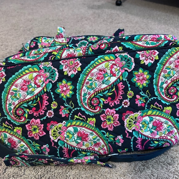 Vera Bradley Floral Patterned Weekender Bag; like new - Picture 3 of 6
